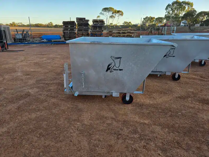 Pellican Tipper 10